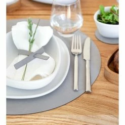 Bestes Angebot 🎉 Lind DNA Double Circle Cloud Tischset - 4er Set - 4er Set - Ø 40 Cm - Black/metallic 🛒 13 Bestes Angebot 🎉 Lind DNA Double Circle Cloud Tischset - 4er Set - 4er Set - Ø 40 Cm - Black/metallic 🛒 -Lind DNA Shop unnamed file 1127