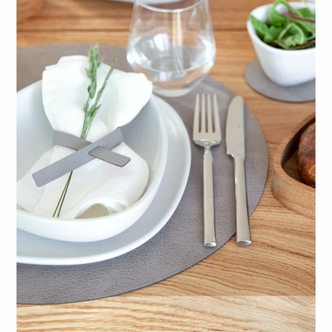 Budget ❤️ Lind DNA Double Circle Bull Tischset - 4er Set - 4er Set - Ø 40 Cm - Warm Grey/black 😉 8 Budget ❤️ Lind DNA Double Circle Bull Tischset - 4er Set - 4er Set - Ø 40 Cm - Warm Grey/black 😉 – Bild 6