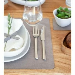 Auslauf ???? Lind DNA Double Square Bull Tischset - 4er Set - 4er Set - 35x45 Cm - Warm Grey/black ???? 13 Auslauf ???? Lind DNA Double Square Bull Tischset - 4er Set - 4er Set - 35x45 Cm - Warm Grey/black ???? -Lind DNA Shop unnamed file 1313