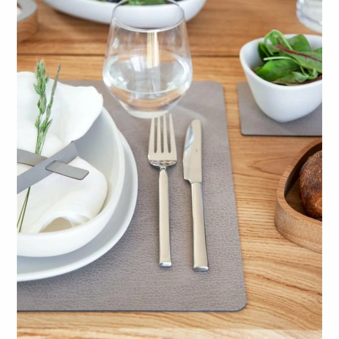 Auslauf ???? Lind DNA Double Square Bull Tischset - 4er Set - 4er Set - 35x45 Cm - Warm Grey/black ???? 8 Auslauf ???? Lind DNA Double Square Bull Tischset - 4er Set - 4er Set - 35x45 Cm - Warm Grey/black ???? – Bild 6