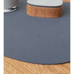 Großhandel 🎉 Lind DNA Double Curve Nupo Tischset - 4er Set - 4er Set - 37x44 Cm - Dark Blue/black 🛒 12 Großhandel 🎉 Lind DNA Double Curve Nupo Tischset - 4er Set - 4er Set - 37x44 Cm - Dark Blue/black 🛒 -Lind DNA Shop unnamed file 1397