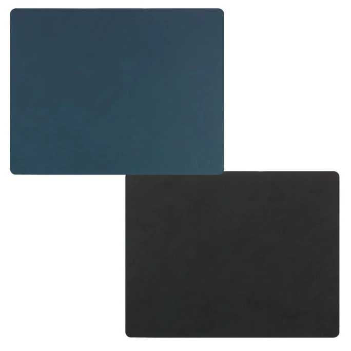 Rabatt ✔️ Lind DNA Double Square Nupo Tischset - 4er Set - 4er Set - 35x45 Cm - Dark Blue/black 👏 3 Rabatt ✔️ Lind DNA Double Square Nupo Tischset - 4er Set - 4er Set - 35x45 Cm - Dark Blue/black 👏