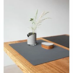 Rabatt ✔️ Lind DNA Double Square Nupo Tischset - 4er Set - 4er Set - 35x45 Cm - Dark Blue/black 👏 11 Rabatt ✔️ Lind DNA Double Square Nupo Tischset - 4er Set - 4er Set - 35x45 Cm - Dark Blue/black 👏 -Lind DNA Shop unnamed file 1438