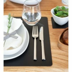 Blitzangebot ❤️ Lind DNA Square Double Cloud Tischset - 4er Set - 4er Set - 35x45 Cm - Black/red 💯 -Lind DNA Shop unnamed file 1495