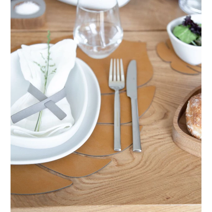Am billigsten ???? Lind DNA Monstera Leaf Nupo Tischset - 4er Set - 4er Set - Größe L: 42x35 Cm - Burned Curry ???? 5 Am billigsten ???? Lind DNA Monstera Leaf Nupo Tischset - 4er Set - 4er Set - Größe L: 42x35 Cm - Burned Curry ???? – Bild 3