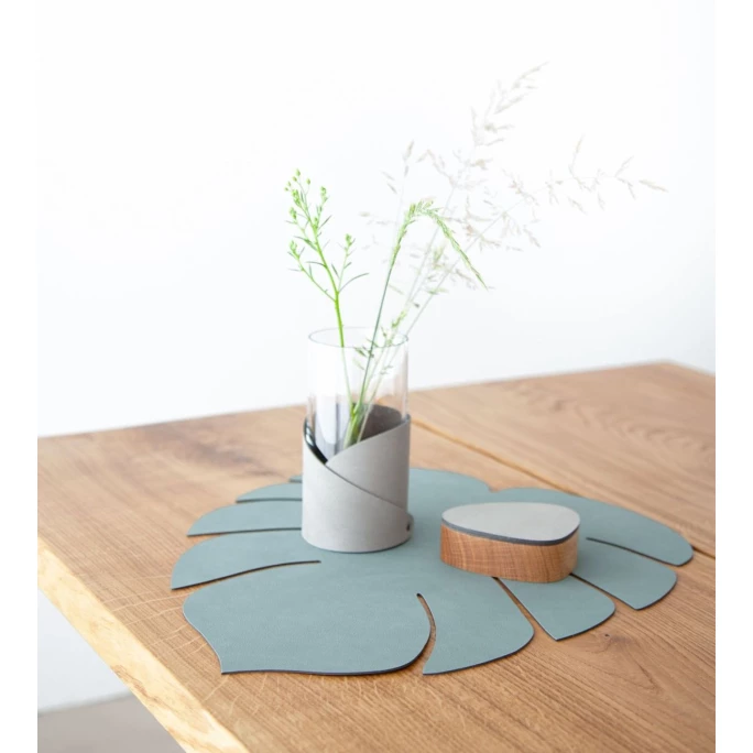 Großhandel 😉 Lind DNA Monstera Leaf Nupo Tischset - 4er Set - 4er Set - Größe L: 42x35 Cm - Pastel Green 😍 5 Großhandel 😉 Lind DNA Monstera Leaf Nupo Tischset - 4er Set - 4er Set - Größe L: 42x35 Cm - Pastel Green 😍 – Bild 3