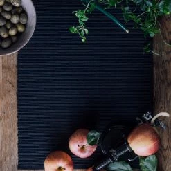 Angebote 🔥 Linum UNI Tischset - 4er Set - 35x46 Cm - Black H1 😀 9 Angebote 🔥 Linum UNI Tischset - 4er Set - 35x46 Cm - Black H1 😀 -Lind DNA Shop unnamed file 261