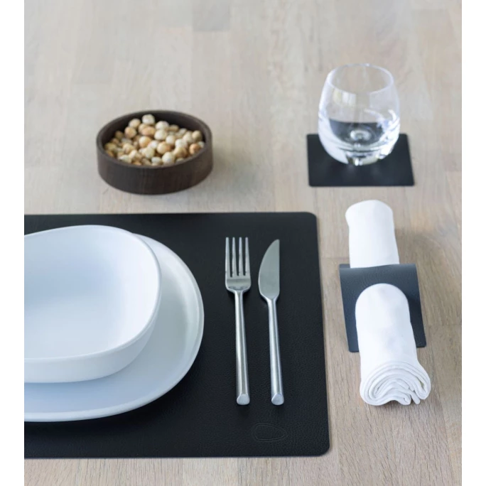 Beste Bewertungen von 🌟 Lind DNA SQUARE Serene Tischset - 4er Set - 4er Set - Größe L 35x45 Cm - Black 😍 5 Beste Bewertungen von 🌟 Lind DNA SQUARE Serene Tischset - 4er Set - 4er Set - Größe L 35x45 Cm - Black 😍 – Bild 3